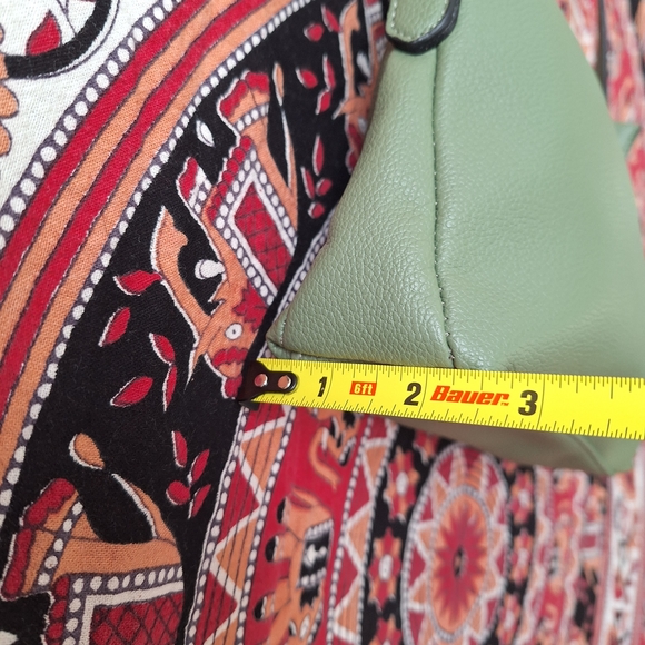 London Fog Collection Sage Green Small Crossbody Bag - Picture 15 of 16